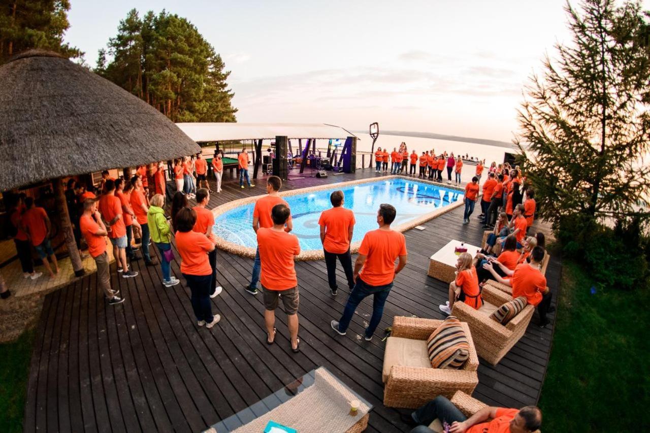 Secret Resort Club Pereyaslav-Khmelʼnytsʼkyy Exterior foto